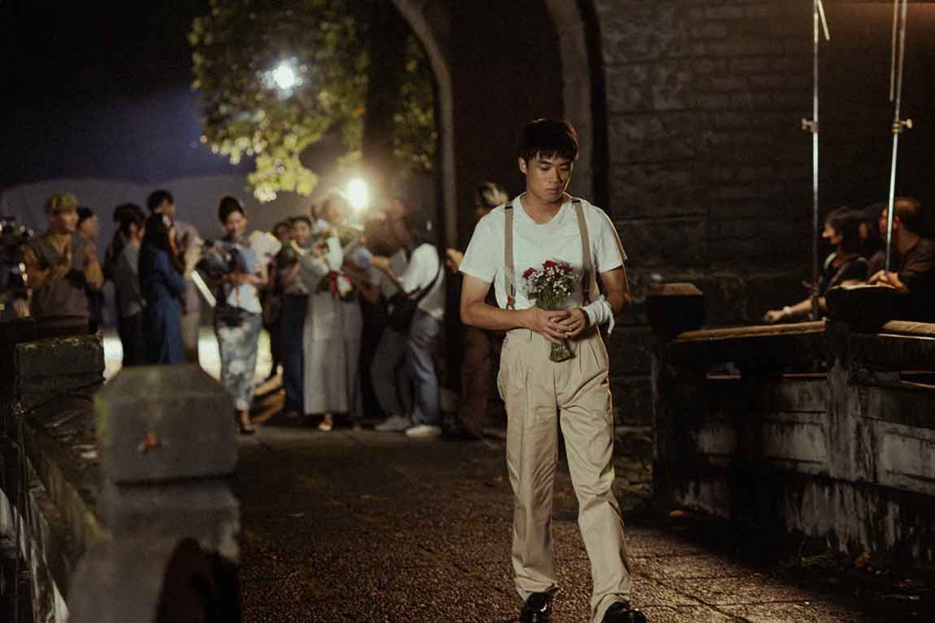 新生代演員潘親御參與〈愛了傷過份〉MV演出