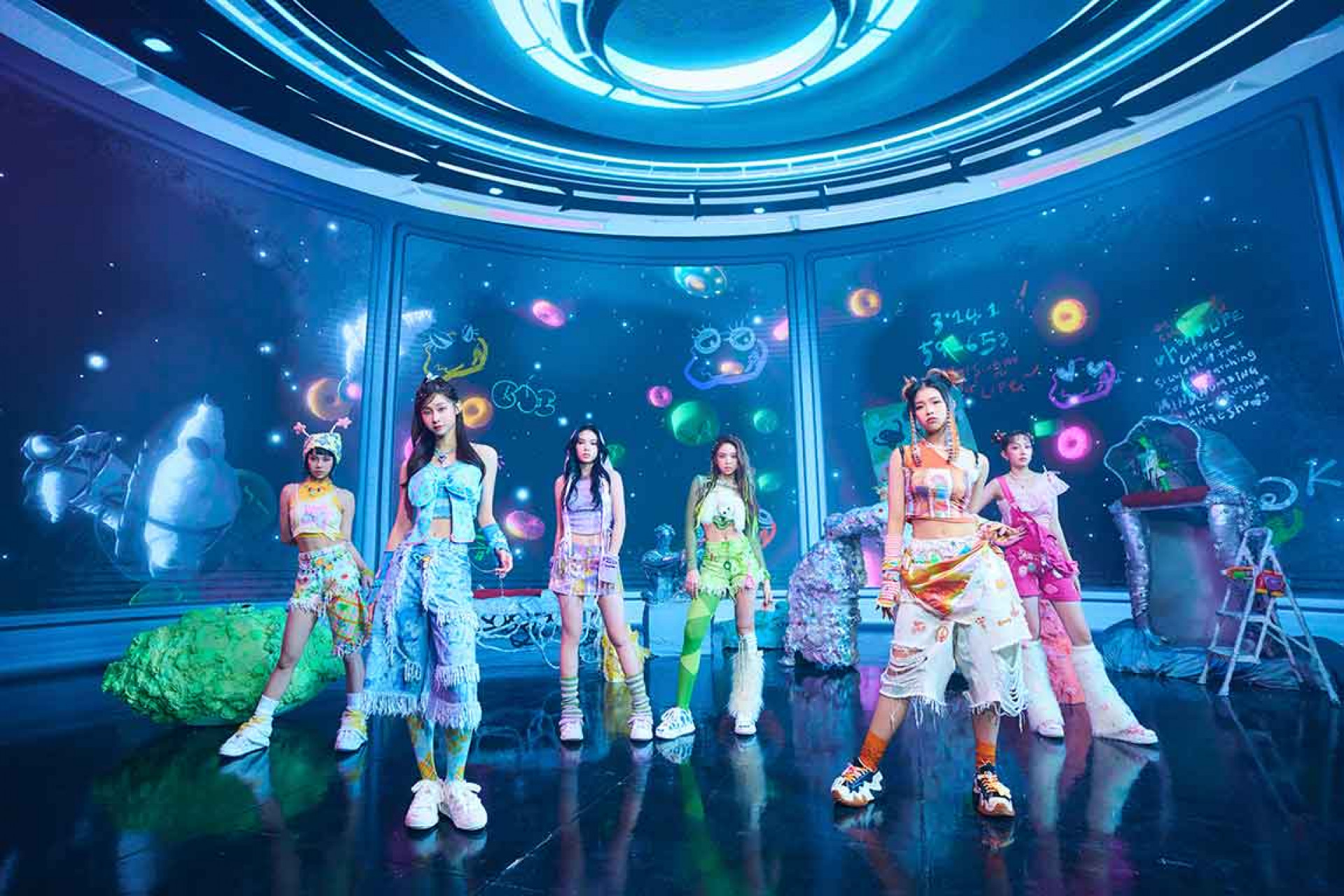 babyMINT_2(左起:品妡、熙妍、Vikky、粼粼、丞妘、栩栩)