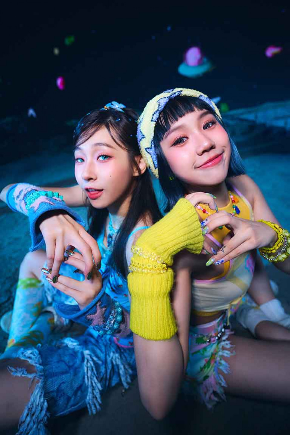 左:熙妍、右:品妡