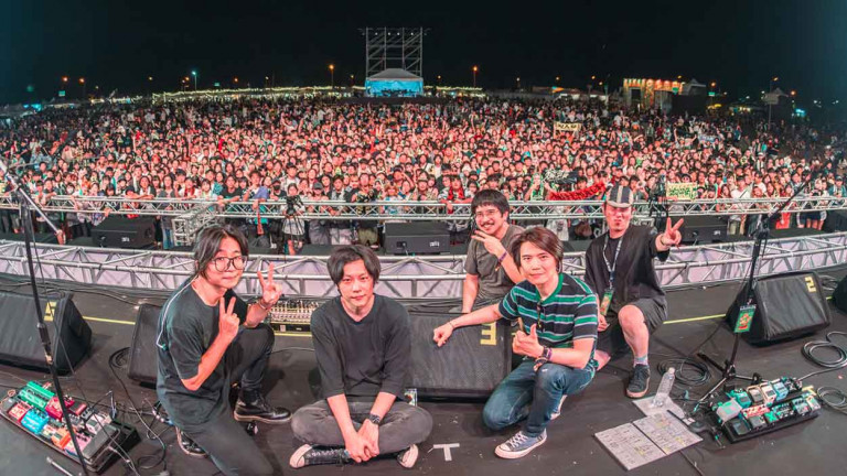 後搖滾教主「昆蟲白」睽違兩年最新單曲〈暈船的太空人〉首次嘗試以四人同步錄音