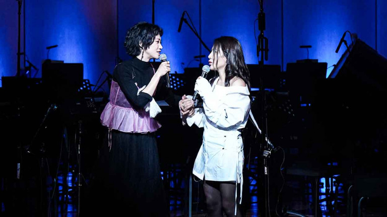 Lulu、艾怡良攜手回母校開唱  「板橋小阿妹」彩蛋現身！