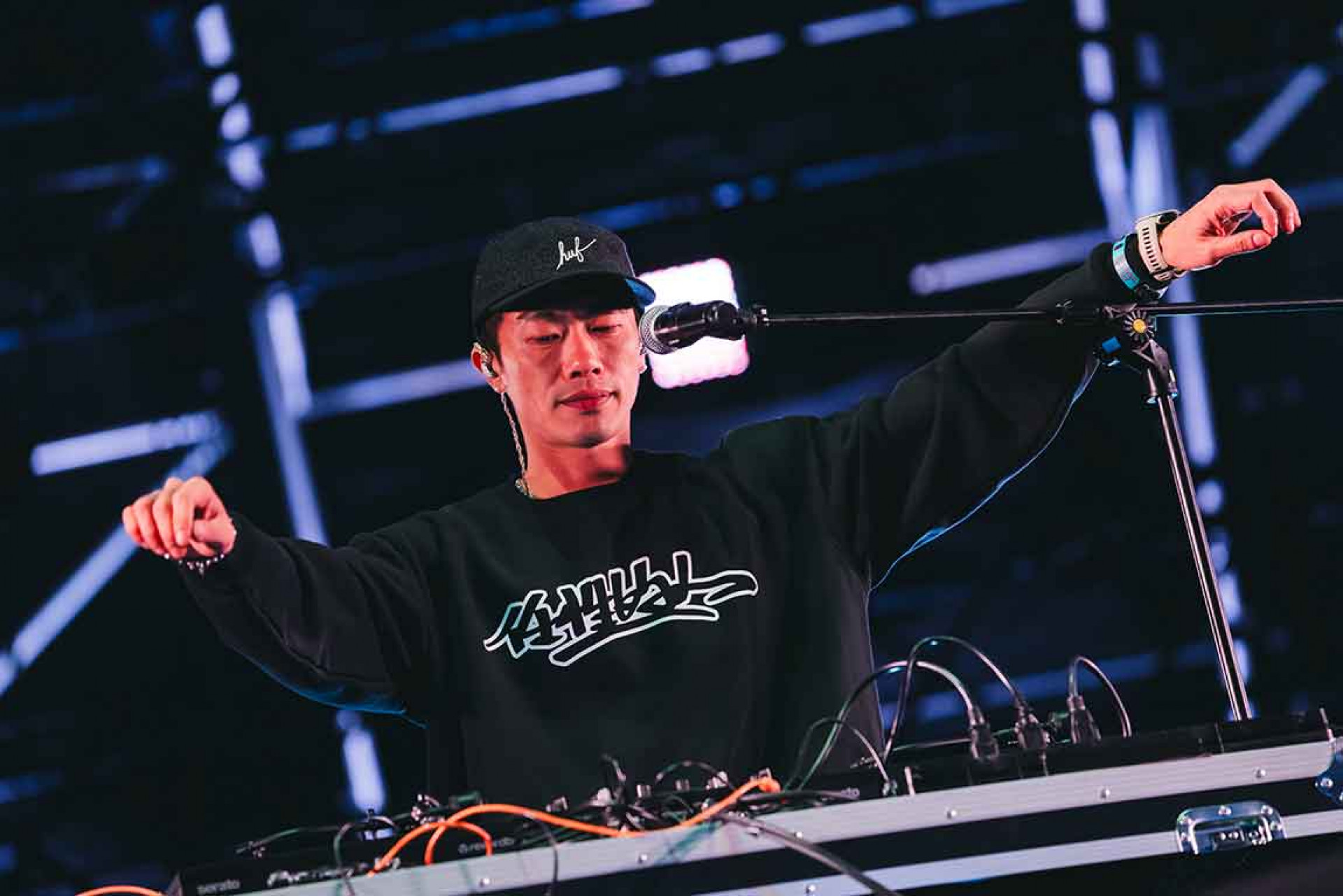 DJ-MR