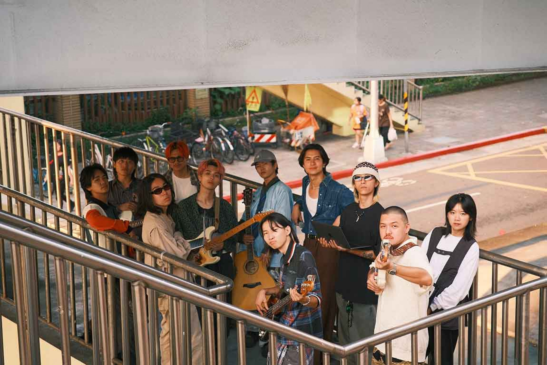 溫蒂漫步XBillyrrom-”Nightglow-Dreamer“MV劇照1