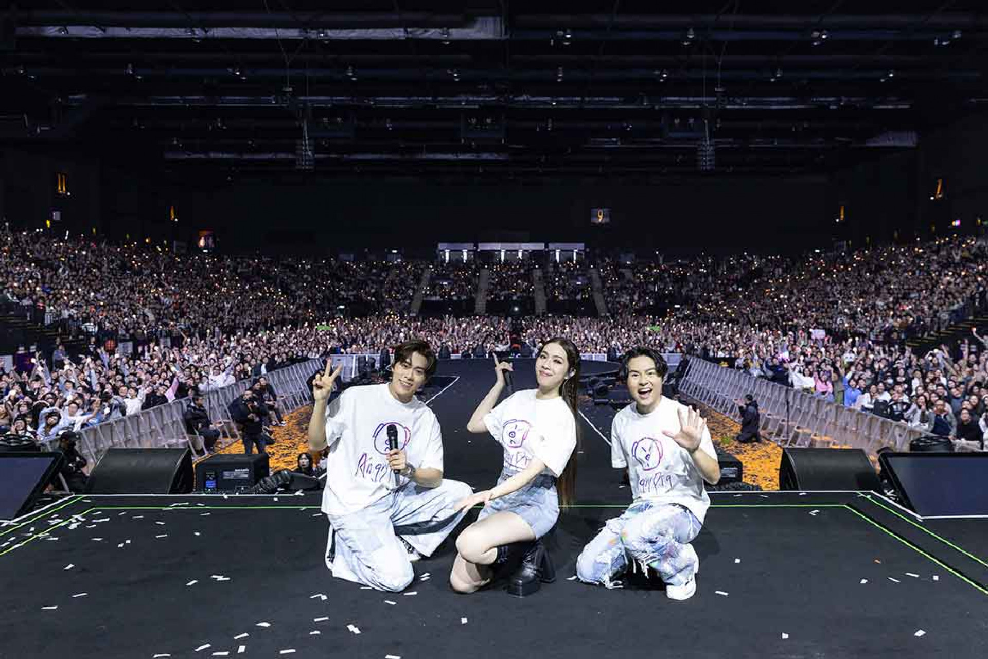 圖03:告五人「宇宙的有趣」歷時1年半巡迴,45場於香港站圓滿收官。(相信音樂提供)