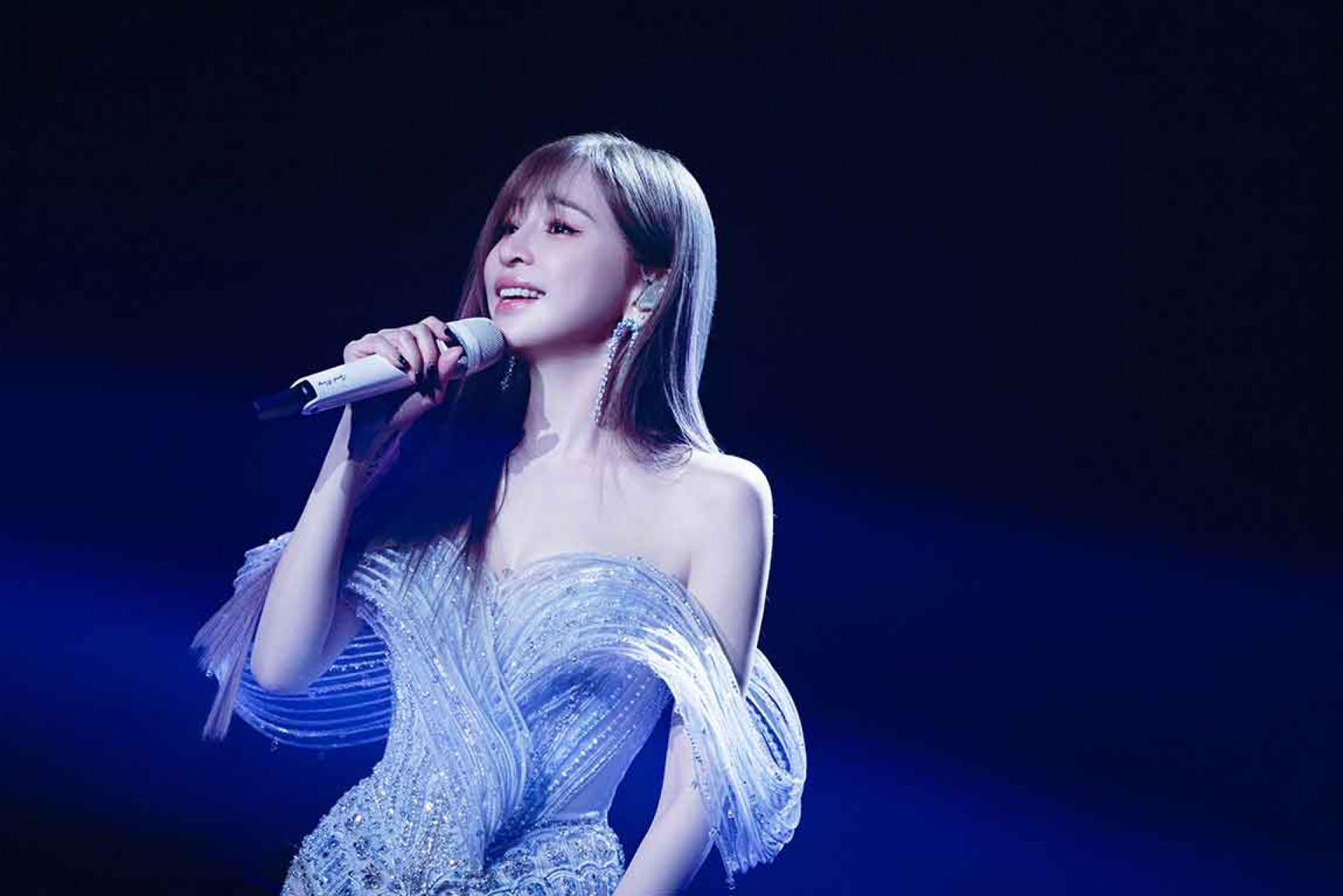 王心凌人魚造型-2