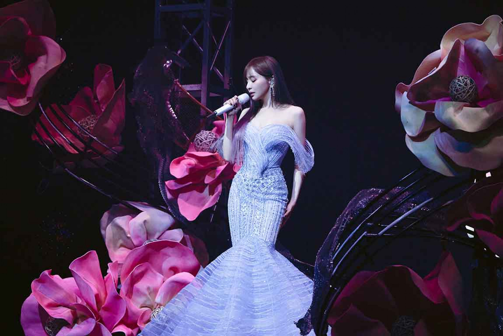 王心凌人魚造型-3