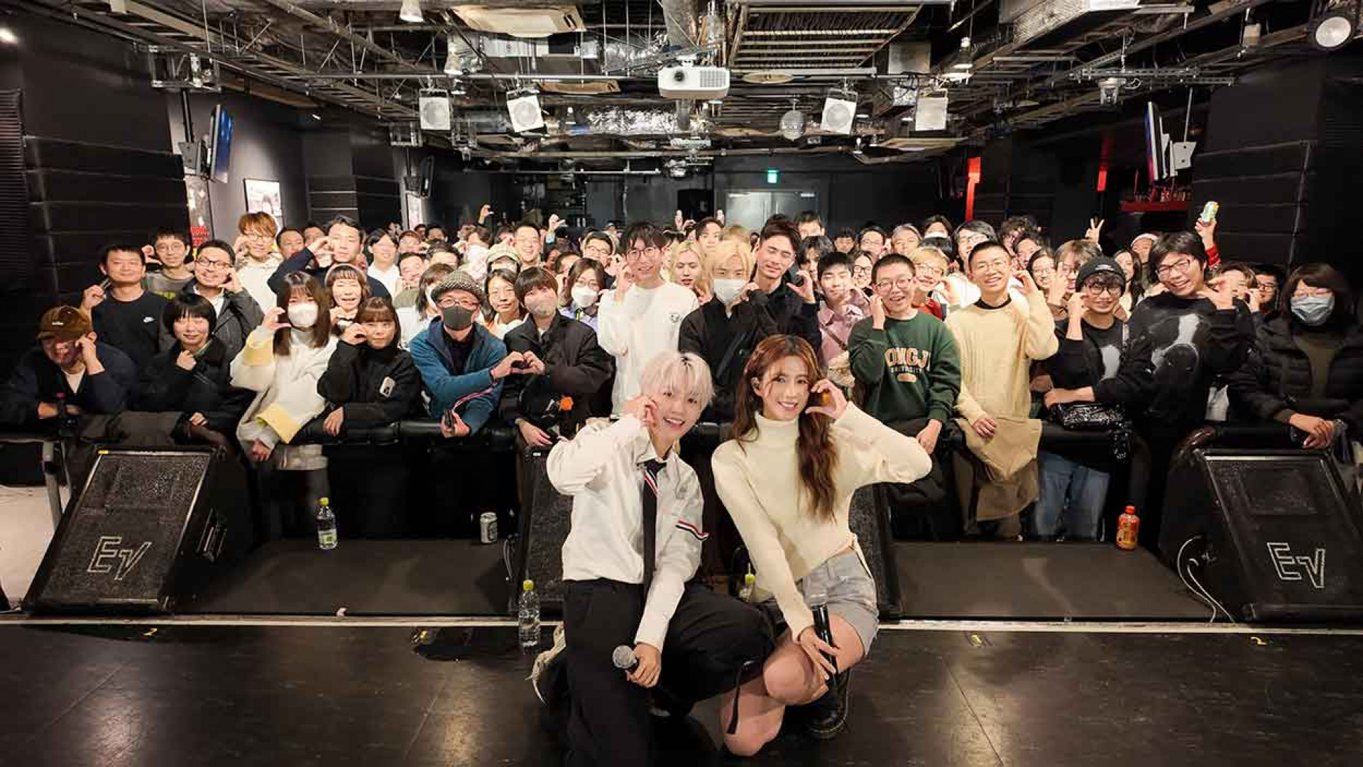 晨悠塔音澀谷活動照-4(左起)惟晨、以悠