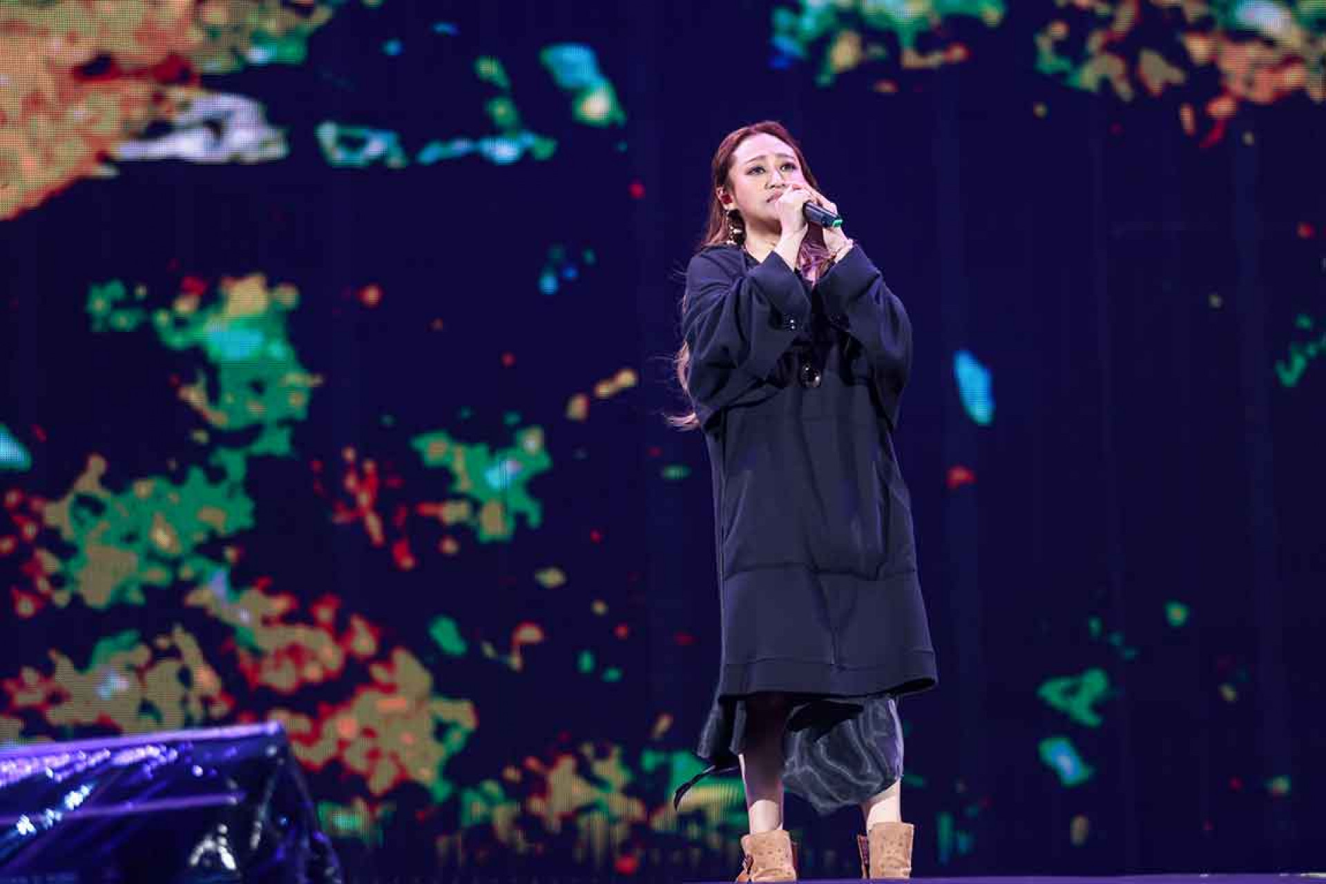 圖01:靈魂歌姬家家宣布好消息,2025上半年將推出新專輯。(相信音樂提供)