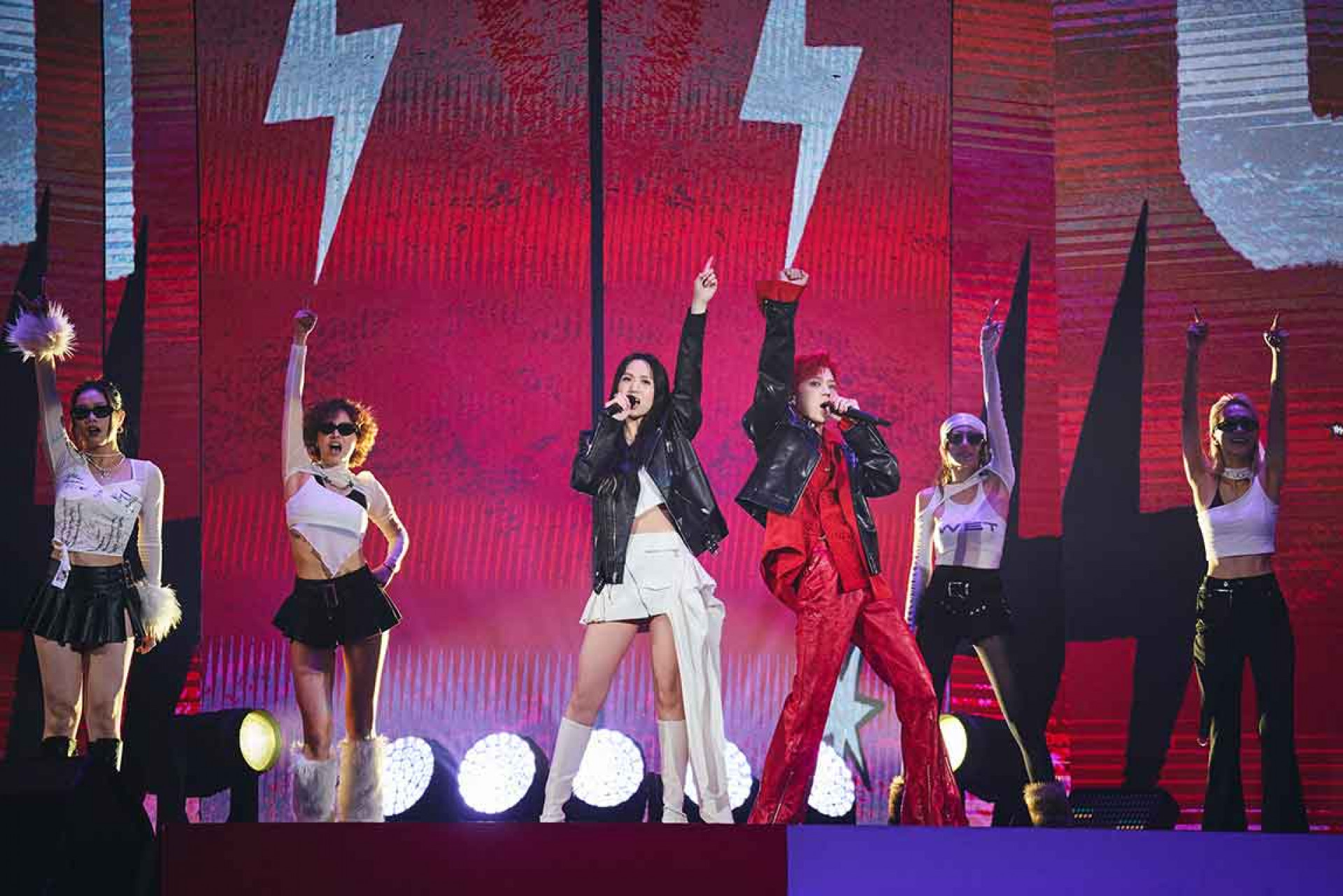 孫盛希(左)畢書盡-(2)