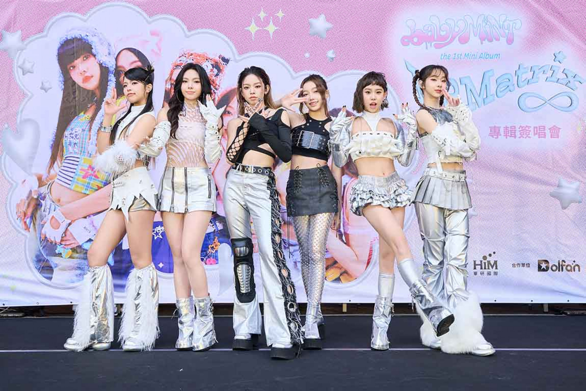 babyMINT_3（左起：丞妘、Vikky、粼粼、栩栩、品妡、熙妍)