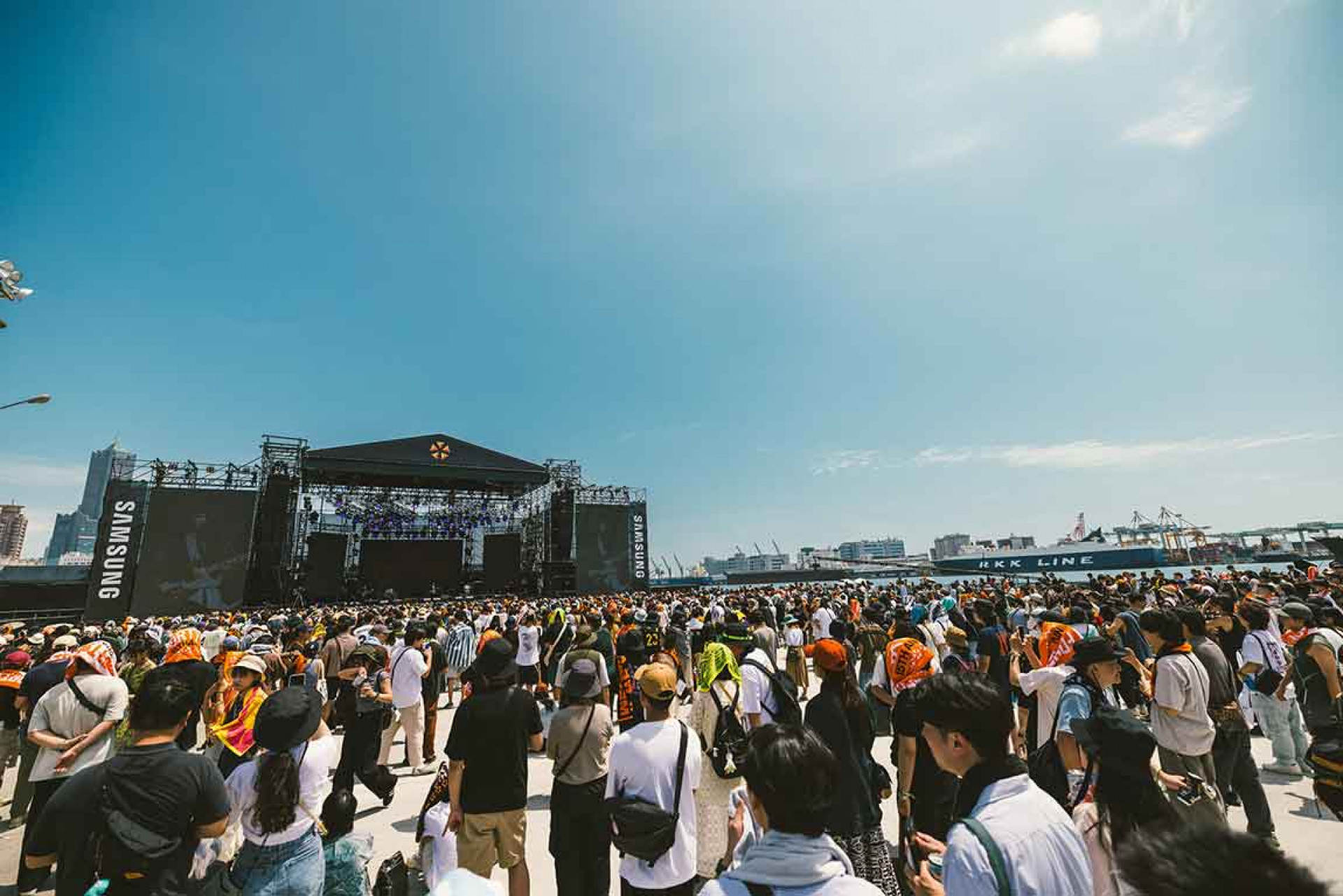 大港開唱場地有史以來最大-打造全新南霸天舞台