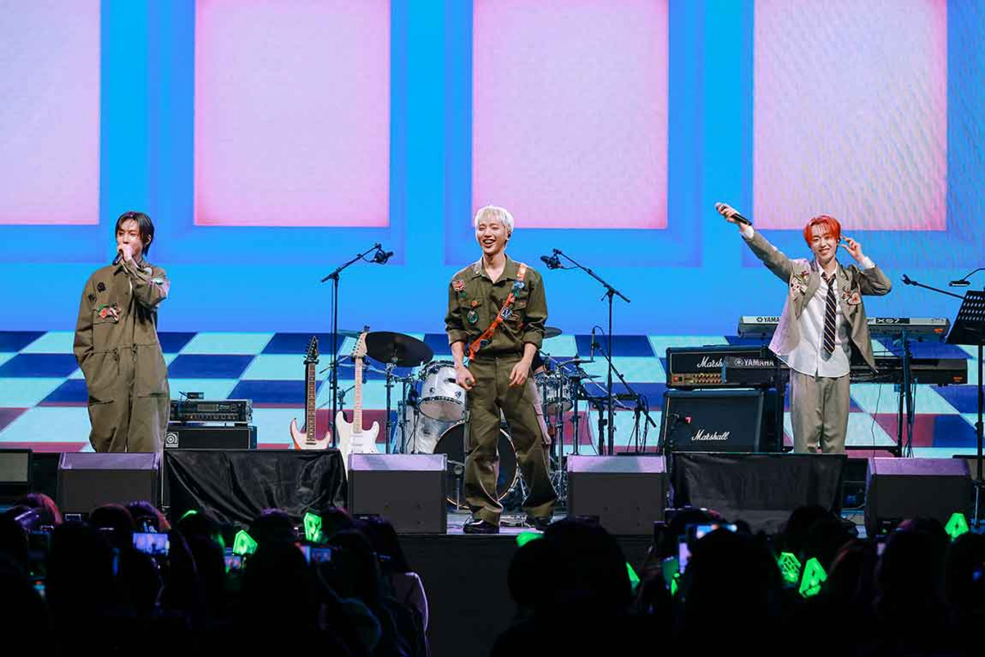 Ｍ.O.N.T-左起Roda、Narachan、Bitsaeon-a