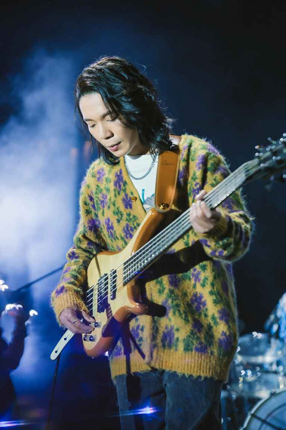 貝斯手以諾。(相信音樂提供)