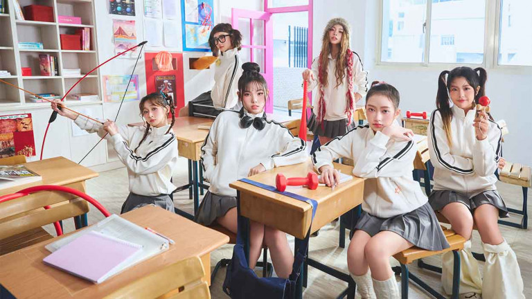 babyMINT〈\ LUCY!!!!!! /〉超搞怪MV上線 有氧天王潘若迪特別客串演出引爆話題