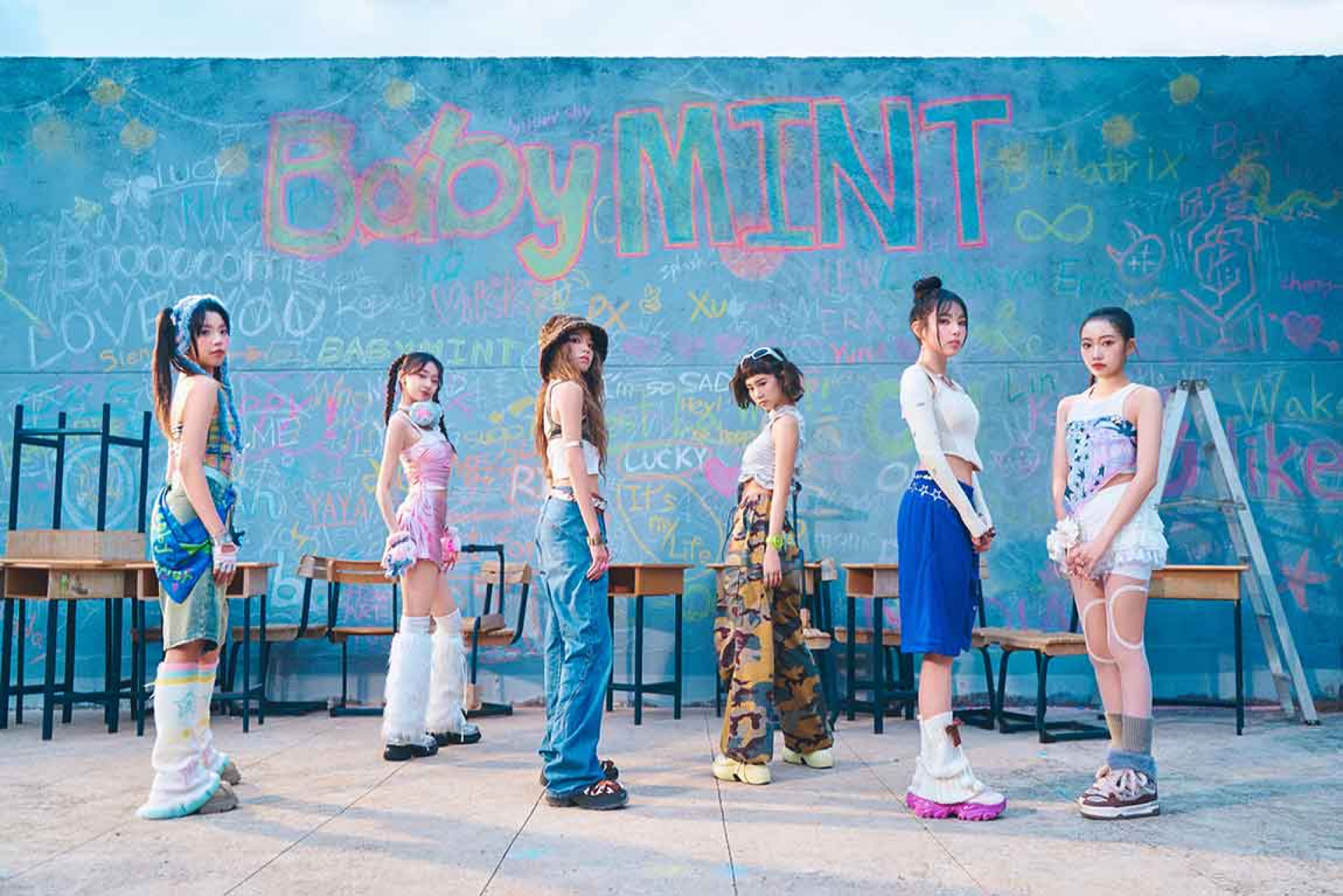 babyMINT_3（左起：丞妘、熙妍、粼粼、品妡、Vikky、栩栩）