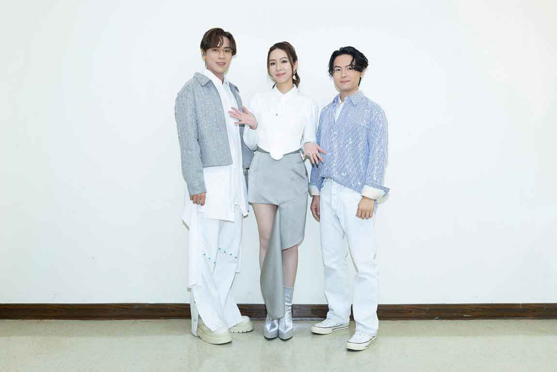 告五人全力籌備巡演、新專輯，過年將開始新專輯錄音。（相信音樂提供）