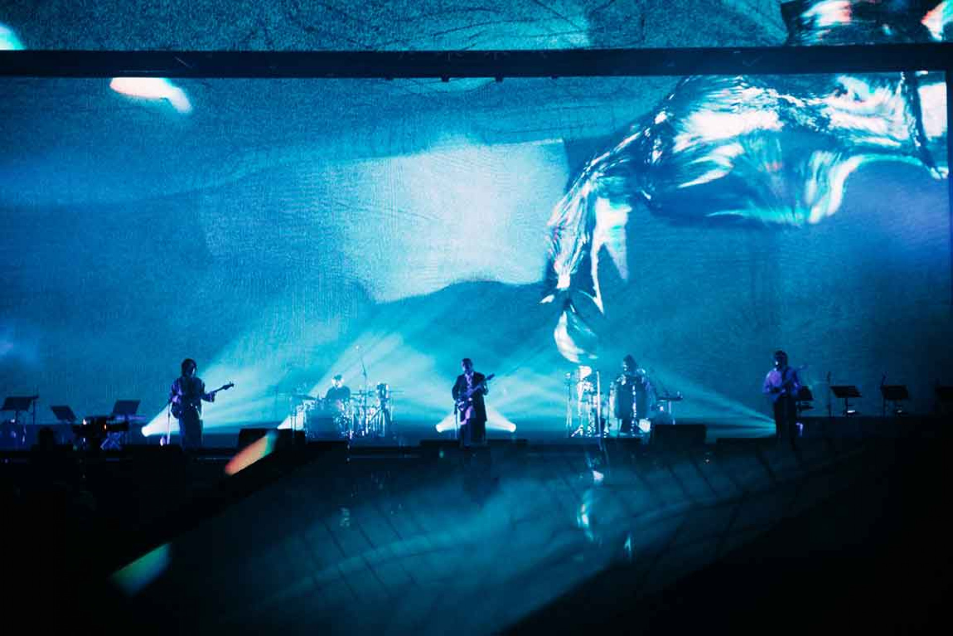 deca joins相隔七年重返大港舞台