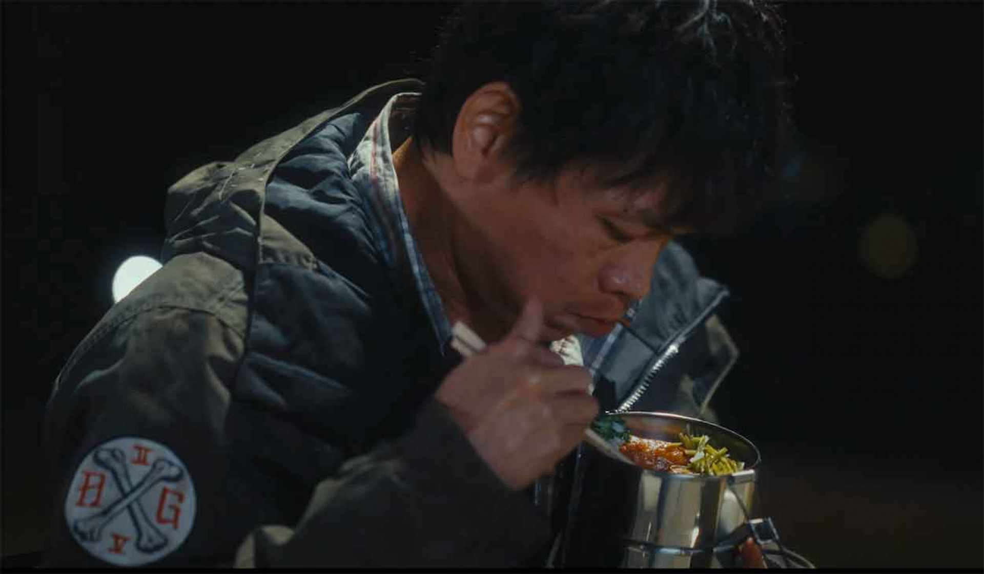 黃鐙輝在〈神岡〉MV作為最大彩蛋