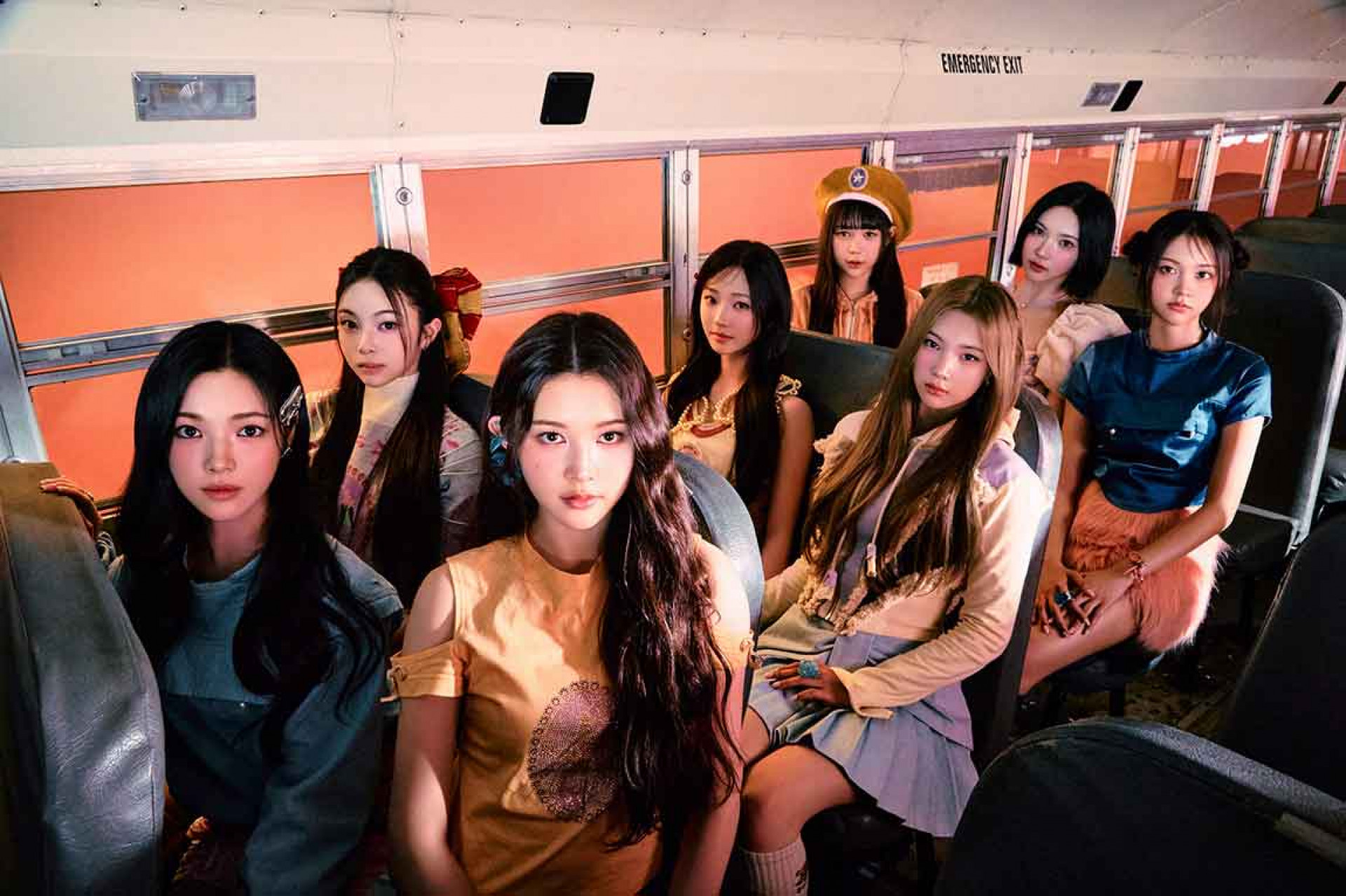 Hearts2Hearts出道單曲《The Chase》