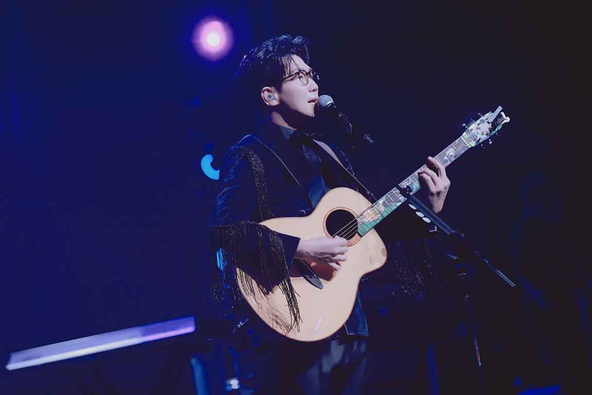 「暖聲情歌王」品冠於上周22日於在北京展覽館劇場舉辦《今夜來哈囉Hello-Victor-LIVE》演唱會北京生日限定場,演唱會圓滿落幕(照片提供:種子音樂)。