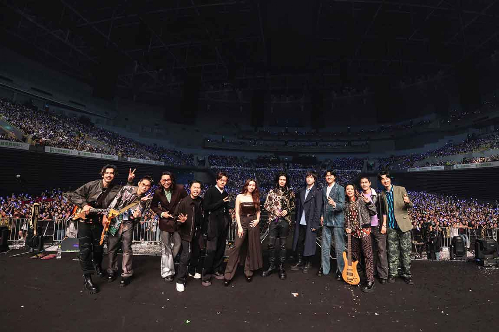 含金量最高樂團大合體,五月天阿信、麋先生、宇宙人、告五人12人神仙陣容齊聚。(相信音樂提供)