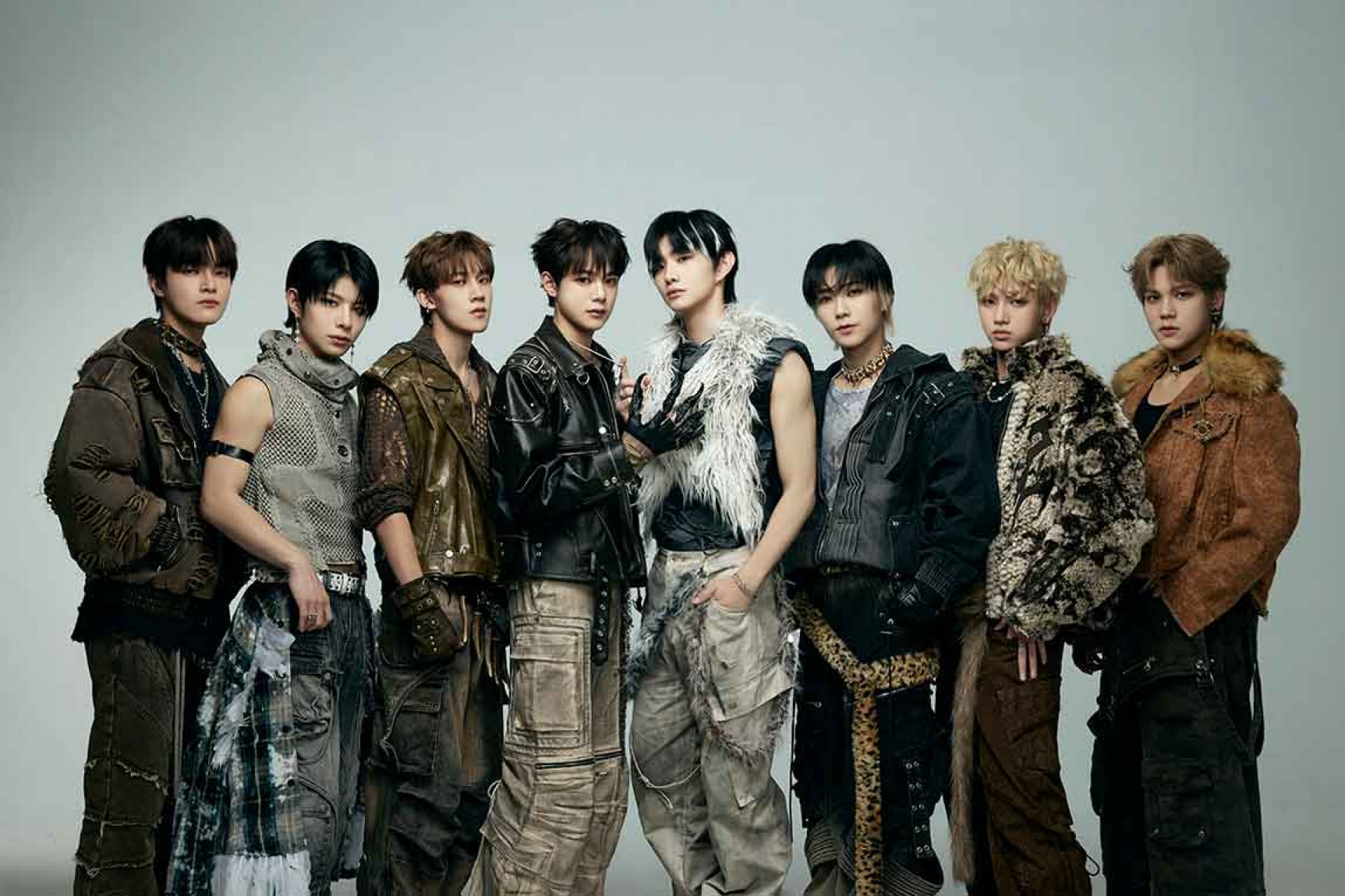 ARKis推出首張專輯《ARK》登博客來即時、誠品週榜雙料冠軍,感謝加碼辦台北、台中簽唱會