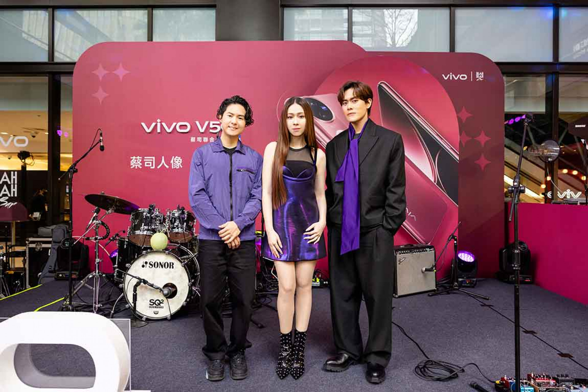 告五人聲勢再攀巔峰!高人氣帶動品牌銷量翻倍 vivo奪Android旗艦手機1月銷售冠軍(vivo提供)