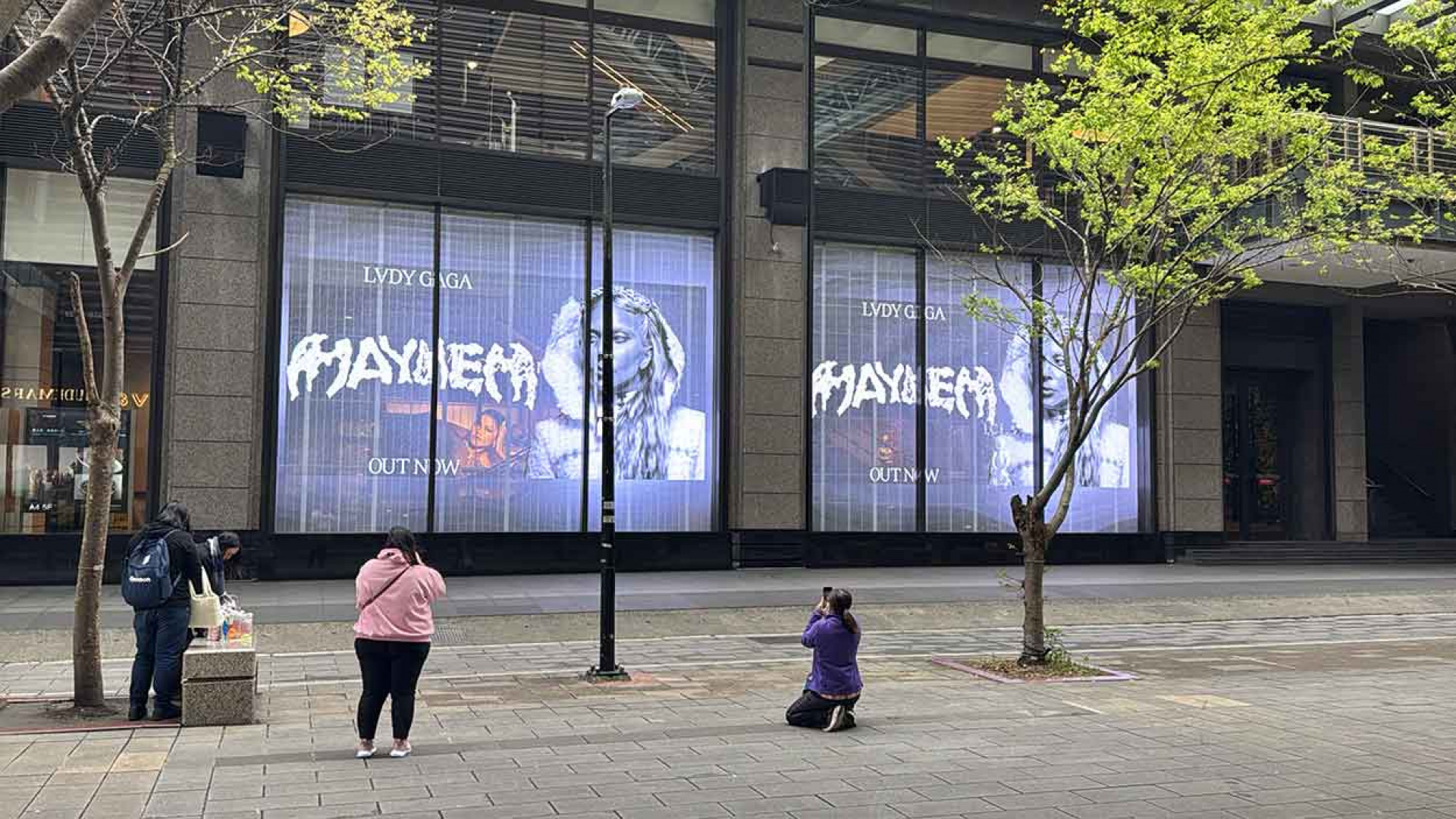 信義新光三越A4