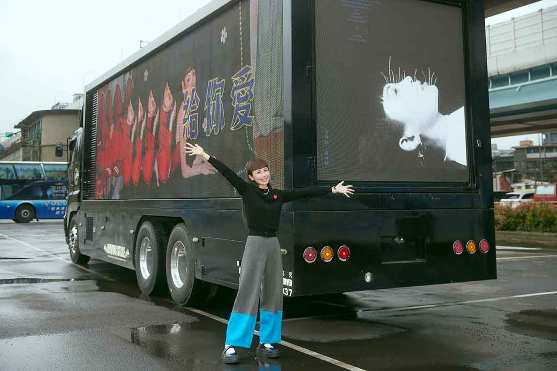 「魏如萱 給你愛 萱傳車」快閃台北三天,並將舉辦抽獎活動