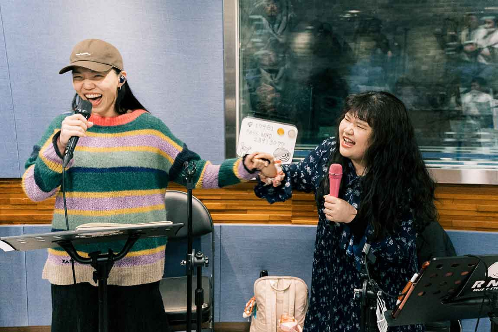 A_Root同根生的主唱魷魚開心終於有機會能夠「女女對唱」