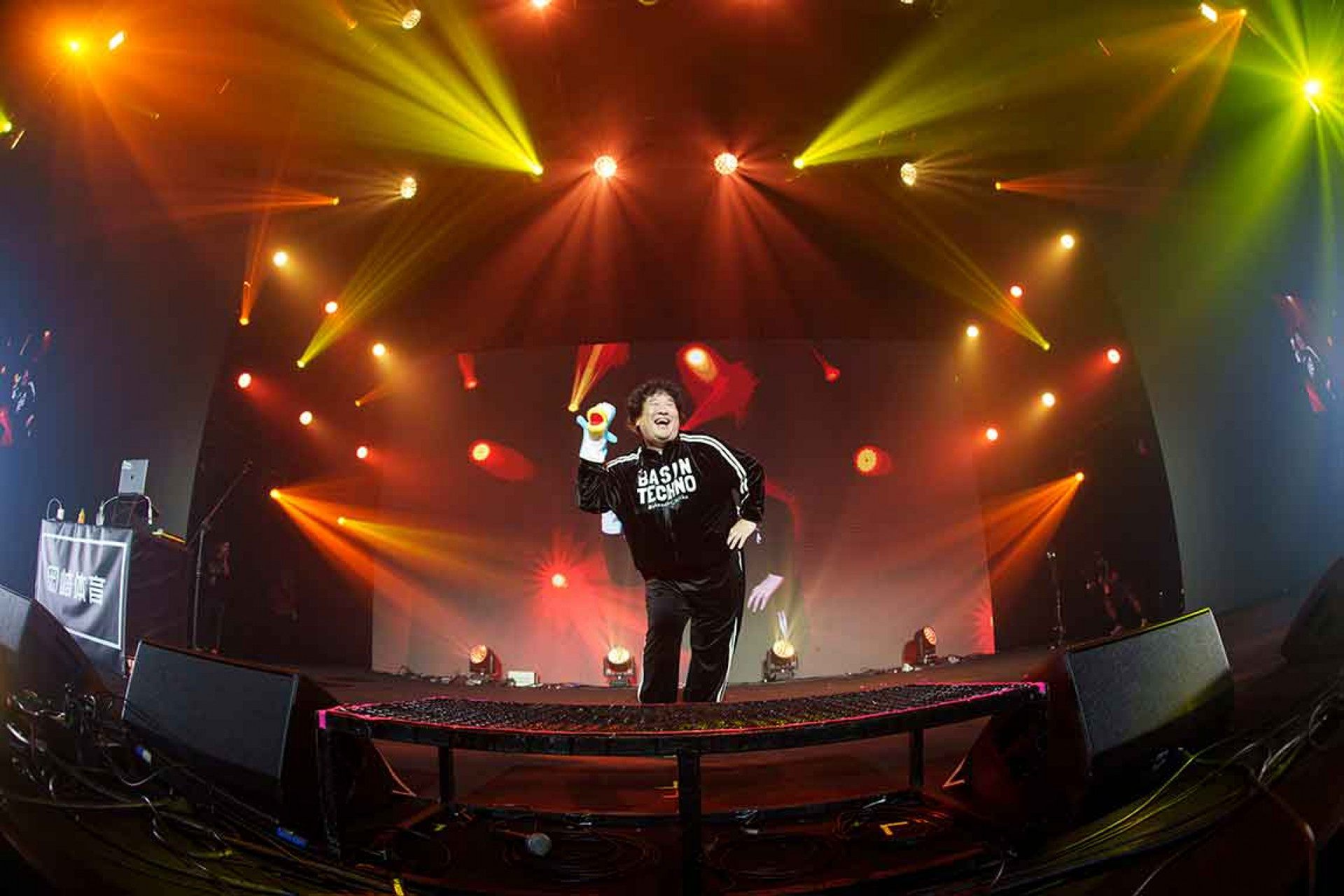 岡崎體育深受台灣樂迷喜愛