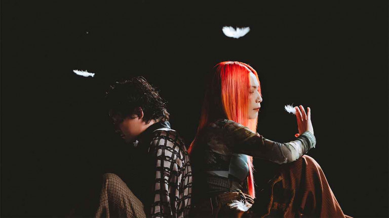 Tizzy Bac最輕甜主打〈矛盾仔の春天〉浪漫構思宛如奧斯卡金獎電影《樂來越愛你》雙人舞步