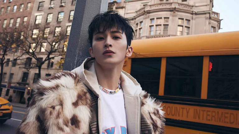 NCT成員MARK出道九年首出輯 母親特別獻聲、華麗陣容與成員楷燦親身參與