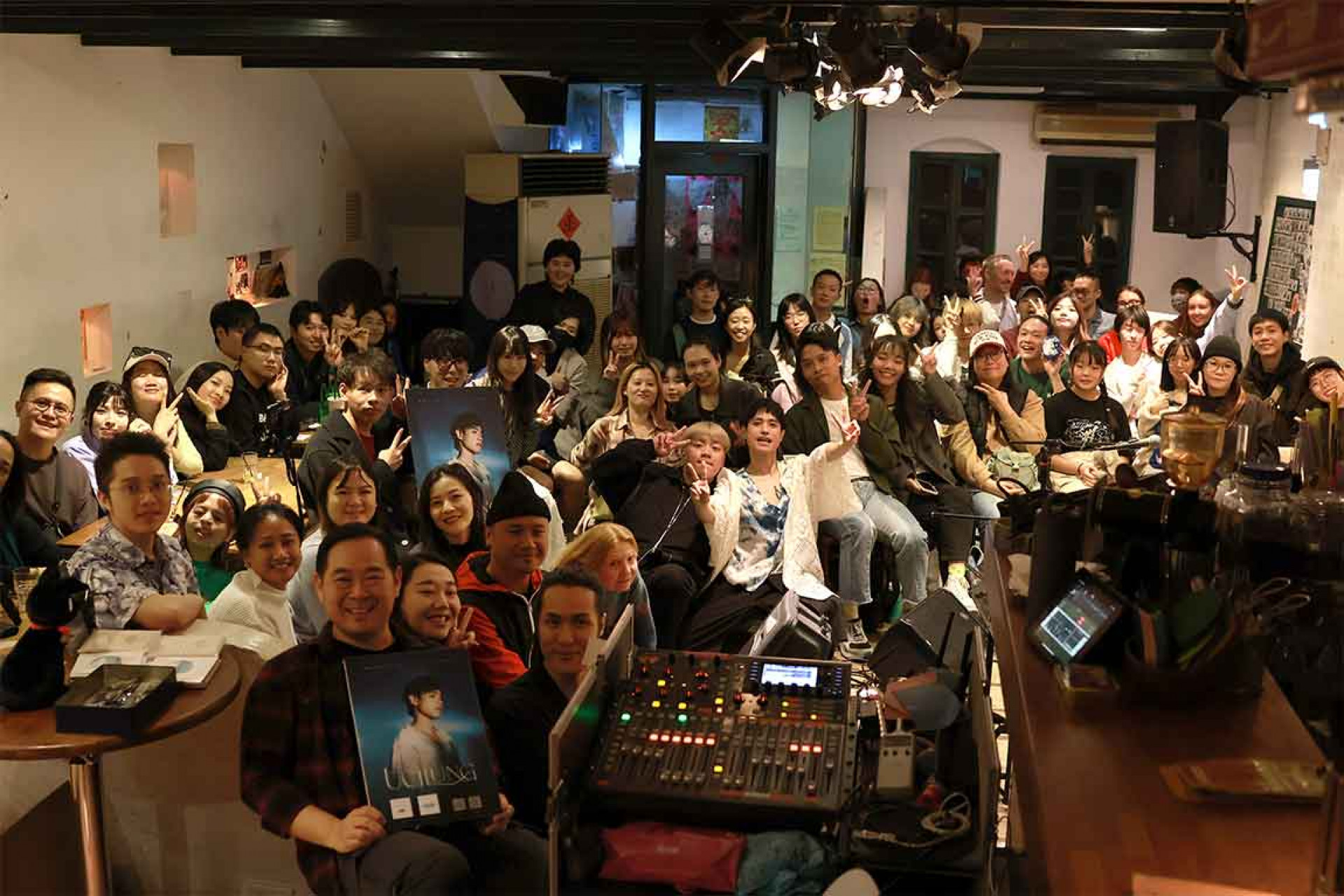 3_22-女巫店首演大合照（圖片提供：卡努創藝工作室）