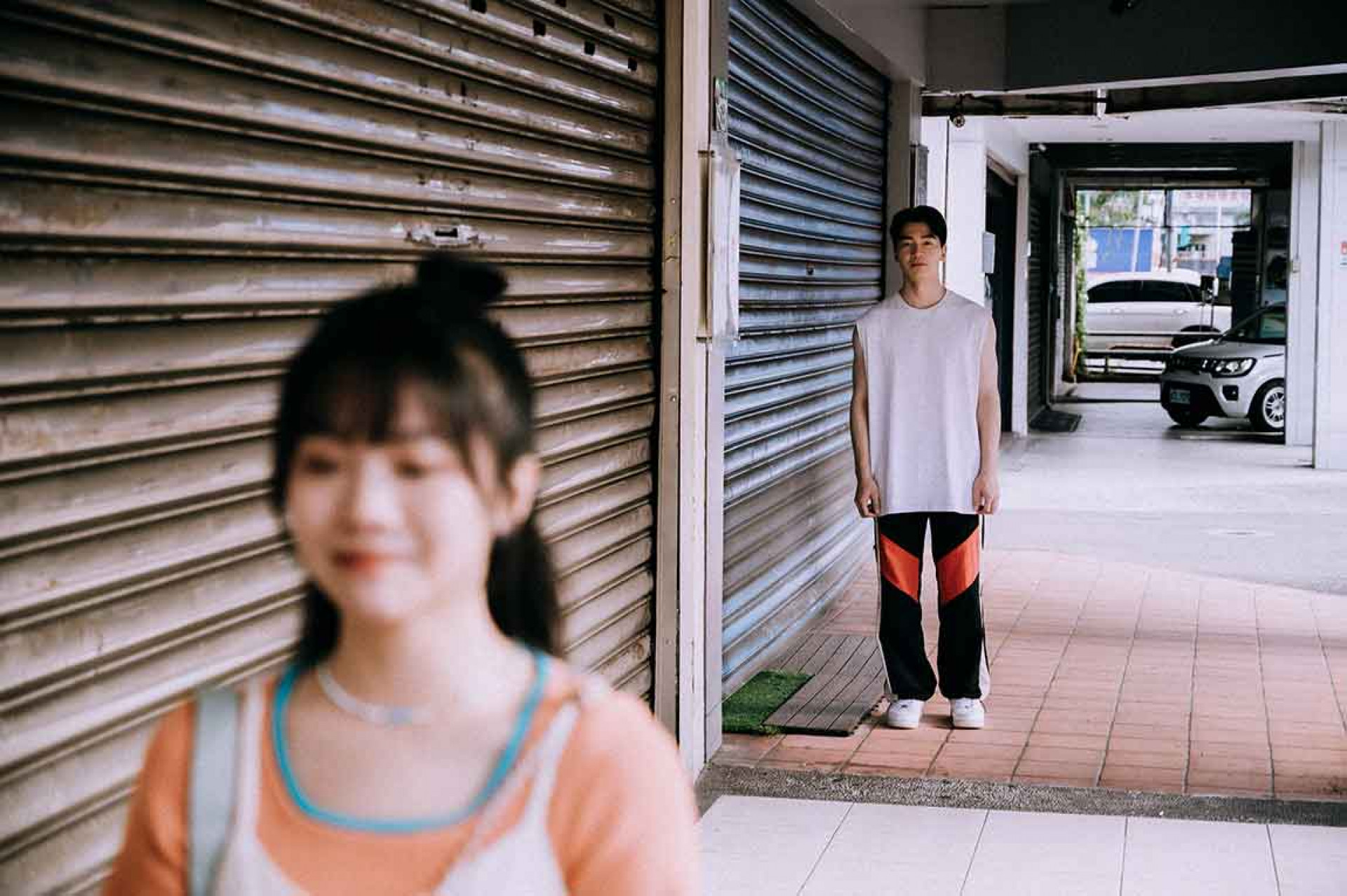 庸俗救星〈我在這裡等你〉MV