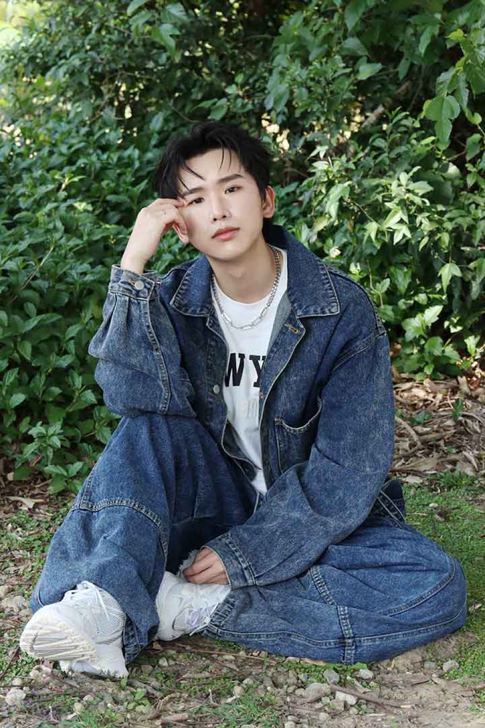 AcQUA源少年隊長黃莑茗推出全新單曲〈最佳隊友〉,為了更貼合戲劇的內容,花了長時間多次反覆讀了劇本、修改版本(照片提供:種子音樂)