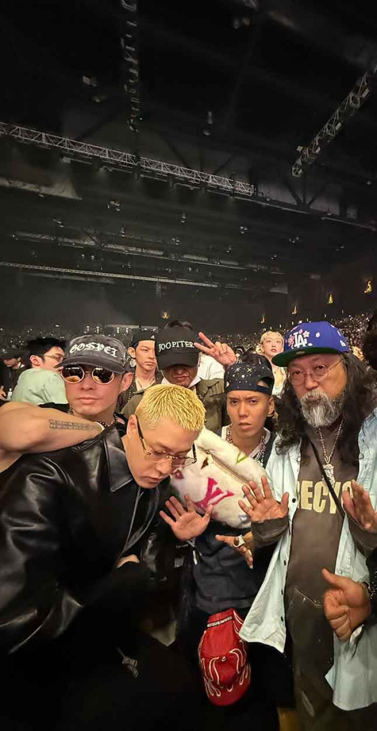 「潮流ICON」周湯豪受邀擔任國際潮流盛事ComplexCon嘉賓(照片來源-周湯豪IG@nickthereal4sho)