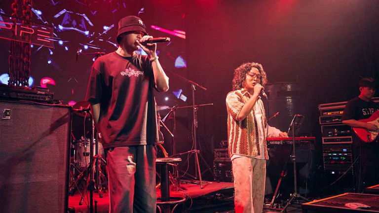 潘信維攜好友齊聚「歌聲內底攏是話」演唱會 陳零九驚喜現身 驚喊：為什麼你會出現！