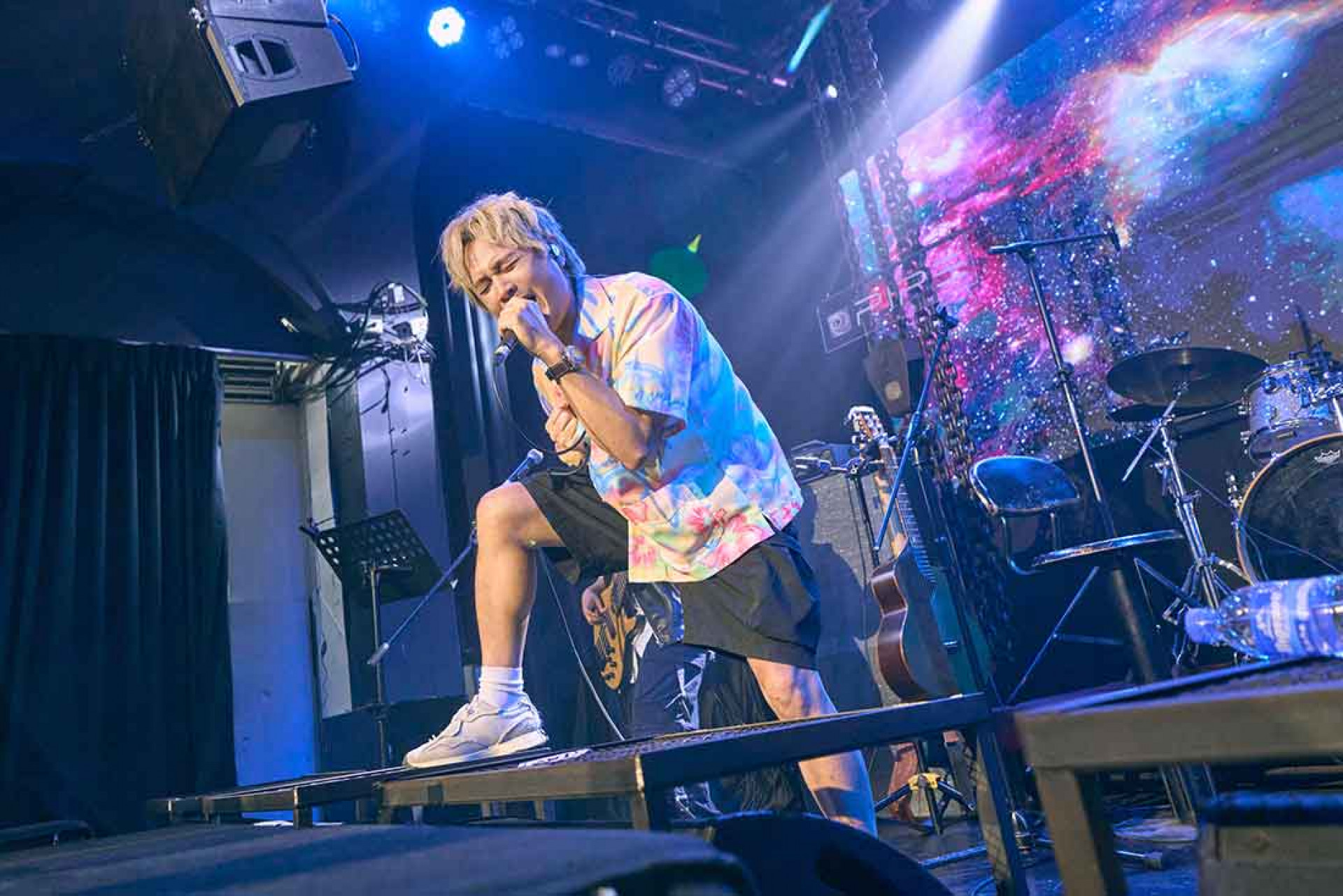 羅文裕正式升格當三寶爸,笑認年少輕狂是「〈白目〉代言人」