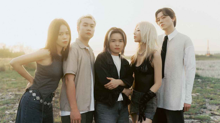 I Mean Us攜手 hue、製作人陳君豪合體打造暗黑迷戀之作 首支中文單曲〈互累〉