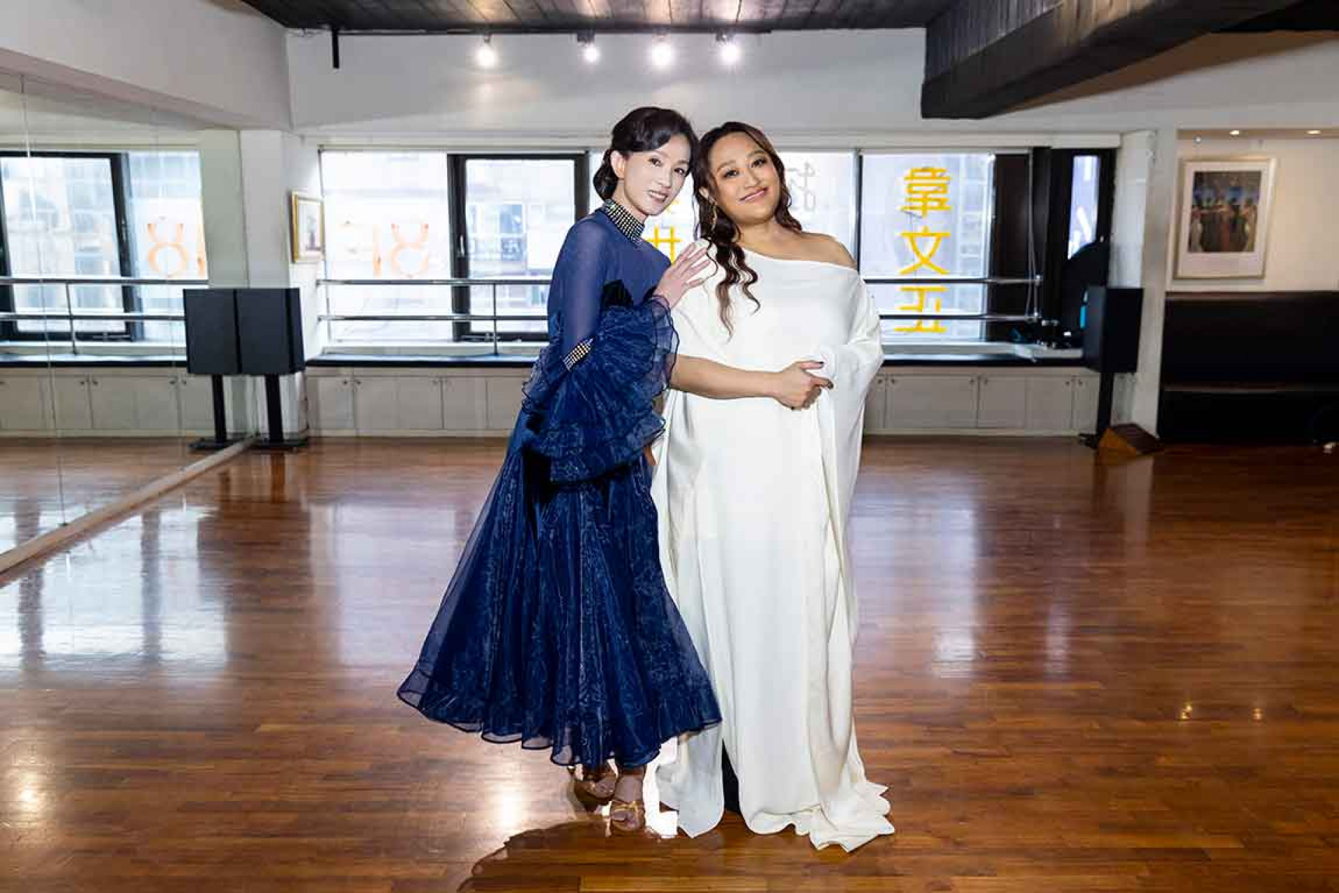 實力派演員葉全真驚喜出演〈你給我的〉MV,聽歌觸動一度哽咽落淚。(相信音樂提供)