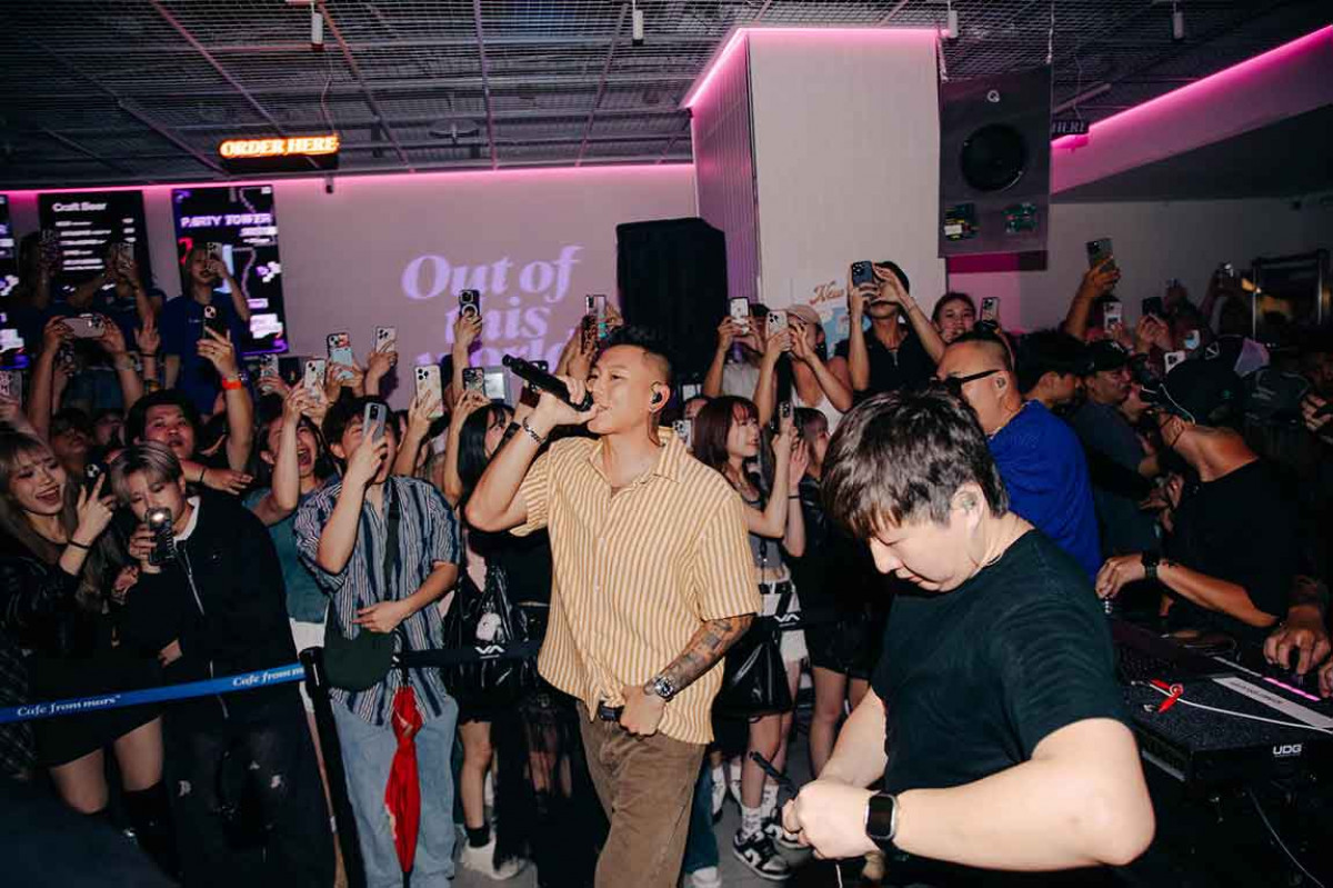 頑童MJ116《OGS》快閃擠爆信義區 人潮堪比跨年盡顯OG地位