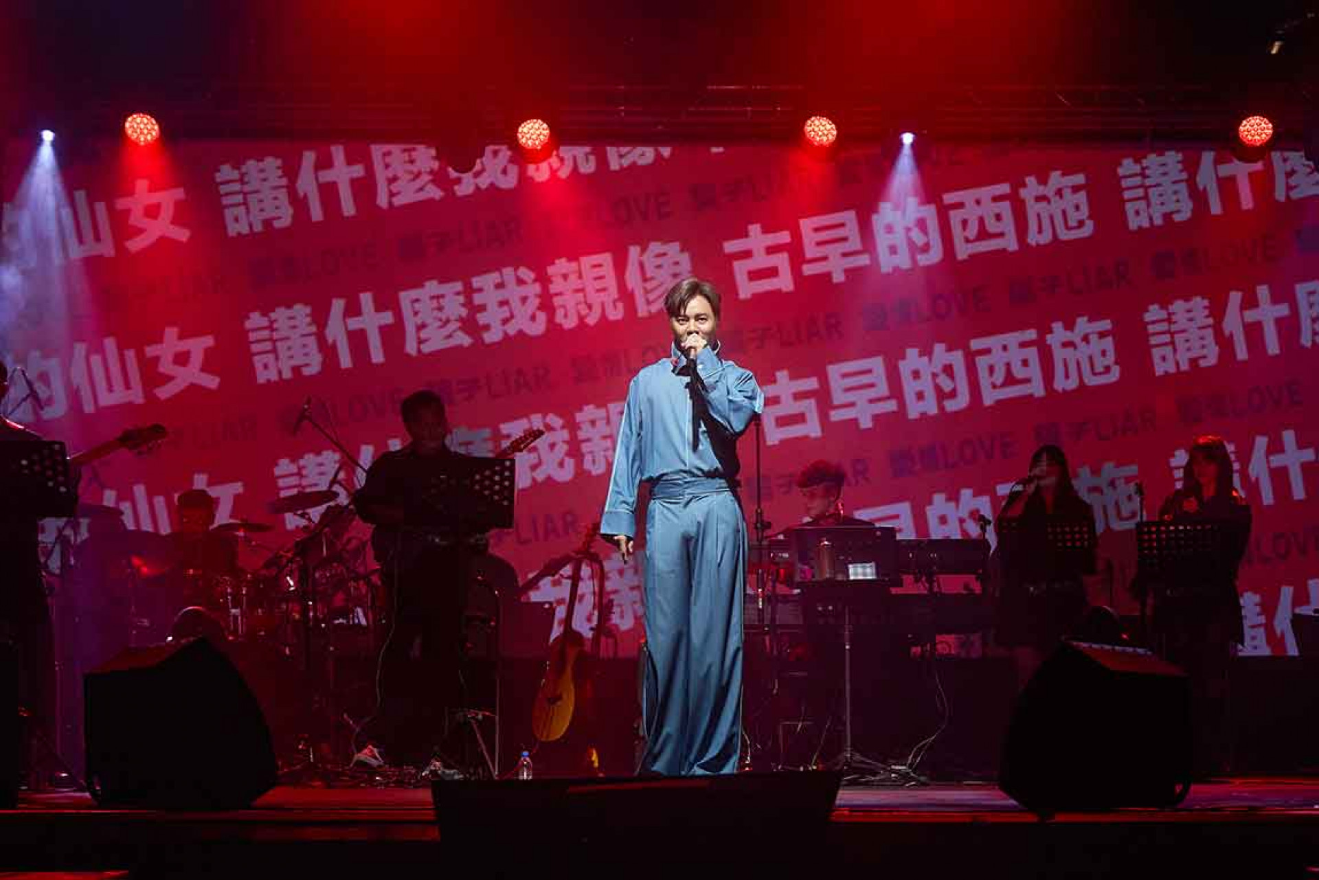 「拾歌」為名,許富凱祭出「查某人的心」、「男子漢的味」雙主題!兩場準備近40首不同曲目