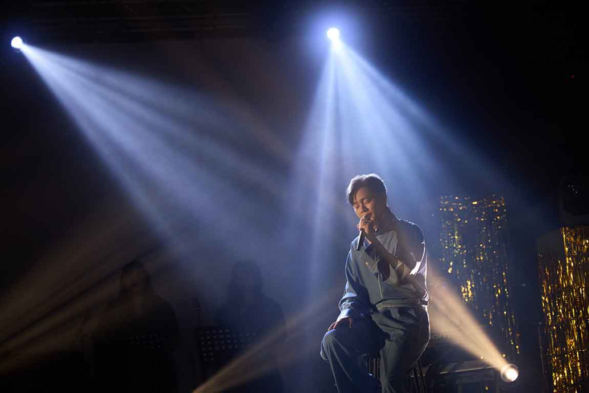 許富凱演唱會週六場「查某人的心」致敬歌壇天后、Threads社群歌迷盛讚是「神仙選曲」!