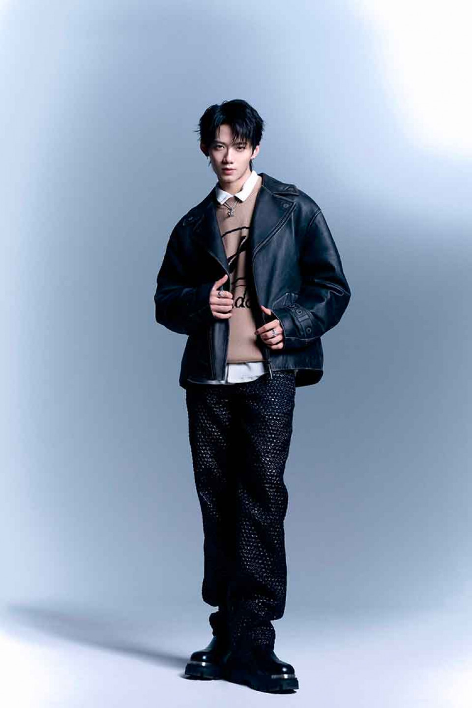 翟浚安所屬的超人氣男團 POLARIX,今日正式發行首張-EP《漫遊棱鏡》(照片提供:凱渥集團種子音樂)