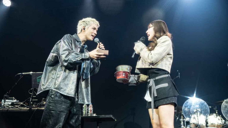 日本人氣歌手「茉ひる Mahiru」二度來台舉辦個唱  派偉俊驚喜同台 更與粉絲大玩「露比醬」