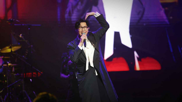 品冠演唱會邀千人齊唱生日快樂歌為兒子慶生 溫情單曲〈妥妥〉唱出成熟幸福觀