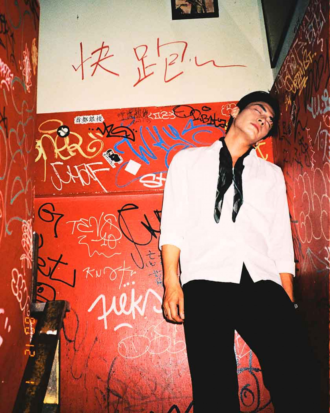 睽違兩年後攜新曲風與唱腔回歸,收錄5首展現不同面貌的單曲