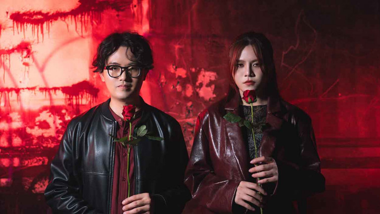 捲捲澡堂犀利控訴：當快樂淪為表演，悲劇早已悄然上演 全新單曲〈這世界病了〉震撼發行！