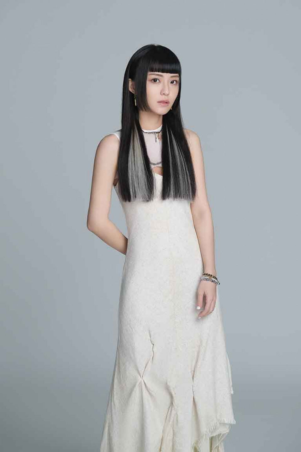 與粉絲的互動融入製作過程,大膽詢問粉絲對於單曲封面的想像。